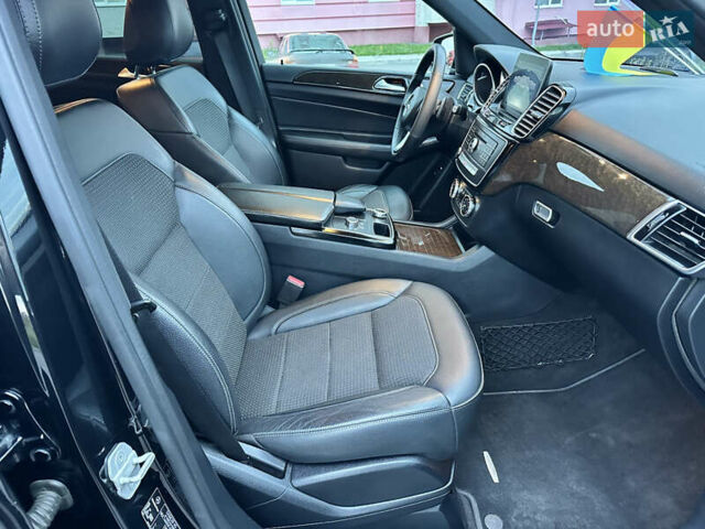 Мерседес ГЛЕ-Клас 2016 у Вінниці на Automoto.ua Чорний Мерседес ГЛЕ-Клас, об'ємом двигуна 2.2 л та пробігом 280 тис. км за 31555 $, фото 59 на Automoto.ua