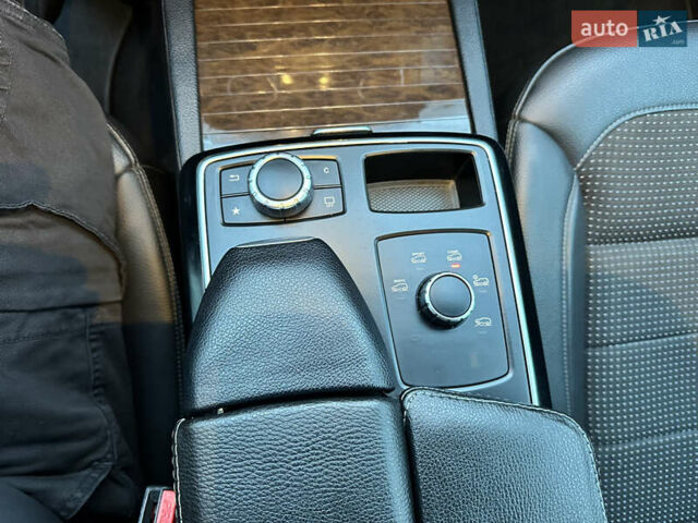 Мерседес ГЛЕ-Клас 2016 у Вінниці на Automoto.ua Чорний Мерседес ГЛЕ-Клас, об'ємом двигуна 2.2 л та пробігом 280 тис. км за 31555 $, фото 49 на Automoto.ua