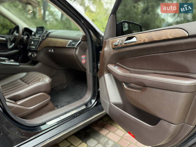 Черный Мерседес ГЛЕ-Класс, объемом двигателя 3 л и пробегом 150 тыс. км за 29500 $, фото 19 на Automoto.ua