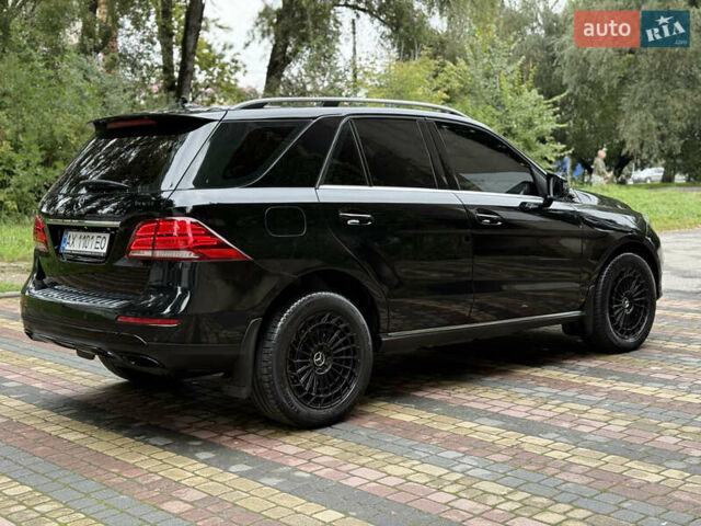 Черный Мерседес ГЛЕ-Класс, объемом двигателя 3 л и пробегом 150 тыс. км за 29500 $, фото 3 на Automoto.ua