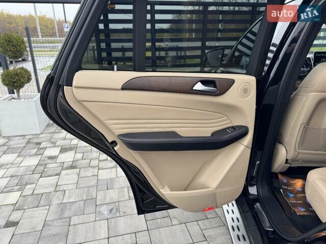 Черный Мерседес ГЛЕ-Класс, объемом двигателя 3 л и пробегом 131 тыс. км за 36900 $, фото 24 на Automoto.ua