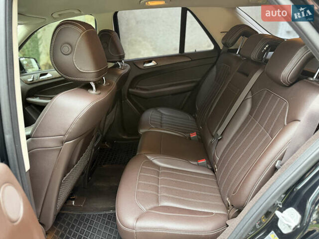 Черный Мерседес ГЛЕ-Класс, объемом двигателя 3 л и пробегом 150 тыс. км за 29500 $, фото 26 на Automoto.ua