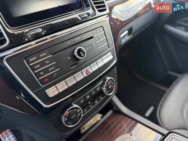 Чорний Мерседес ГЛЕ-Клас, об'ємом двигуна 3 л та пробігом 74 тис. км за 28500 $, фото 32 на Automoto.ua