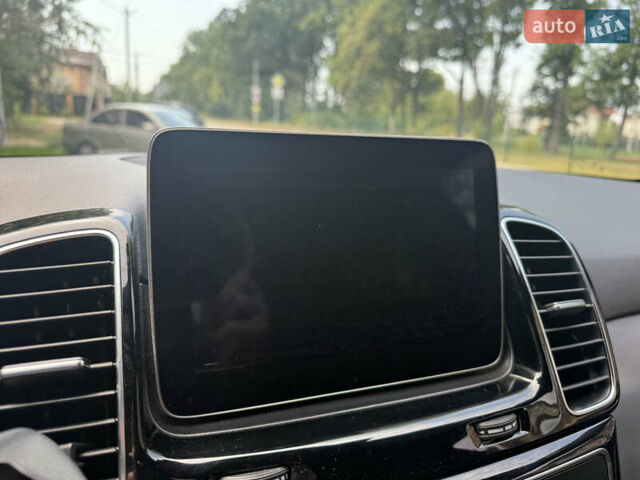 Черный Мерседес ГЛЕ-Класс, объемом двигателя 2.99 л и пробегом 92 тыс. км за 38000 $, фото 26 на Automoto.ua