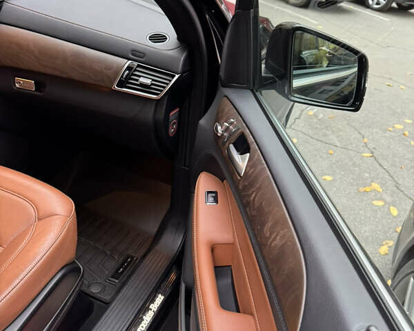 Черный Мерседес ГЛЕ-Класс, объемом двигателя 2.99 л и пробегом 170 тыс. км за 45000 $, фото 8 на Automoto.ua