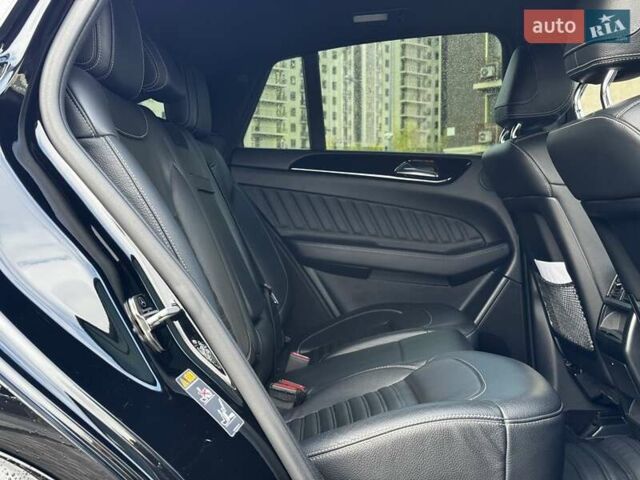 Мерседес ГЛЕ-Класс 2017 в Одессе на Automoto.ua Черный Мерседес ГЛЕ-Класс, объемом двигателя 3 л и пробегом 100 тыс. км за 46000 $, фото 16 на Automoto.ua
