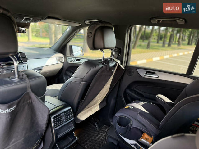 Черный Мерседес ГЛЕ-Класс, объемом двигателя 2.99 л и пробегом 92 тыс. км за 38000 $, фото 8 на Automoto.ua