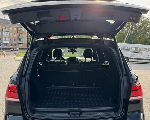 Черный Мерседес ГЛЕ-Класс, объемом двигателя 3 л и пробегом 120 тыс. км за 34900 $, фото 11 на Automoto.ua