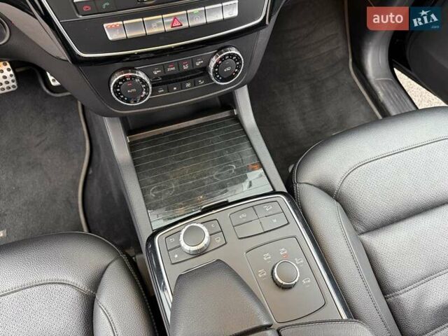 Черный Мерседес ГЛЕ-Класс, объемом двигателя 3 л и пробегом 99 тыс. км за 34900 $, фото 25 на Automoto.ua