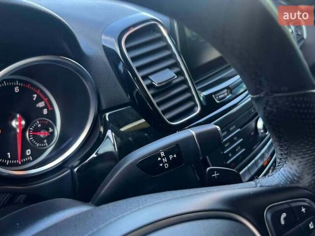 Черный Мерседес ГЛЕ-Класс, объемом двигателя 3.5 л и пробегом 105 тыс. км за 31500 $, фото 15 на Automoto.ua