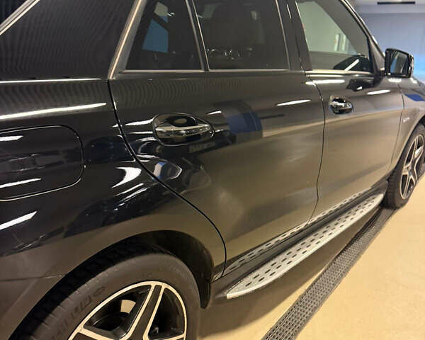 Черный Мерседес ГЛЕ-Класс, объемом двигателя 3 л и пробегом 70 тыс. км за 38500 $, фото 4 на Automoto.ua