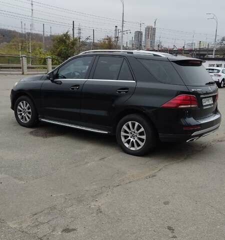 Черный Мерседес ГЛЕ-Класс, объемом двигателя 2.14 л и пробегом 292 тыс. км за 24610 $, фото 2 на Automoto.ua