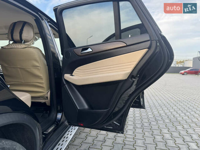 Черный Мерседес ГЛЕ-Класс, объемом двигателя 3 л и пробегом 118 тыс. км за 45000 $, фото 20 на Automoto.ua