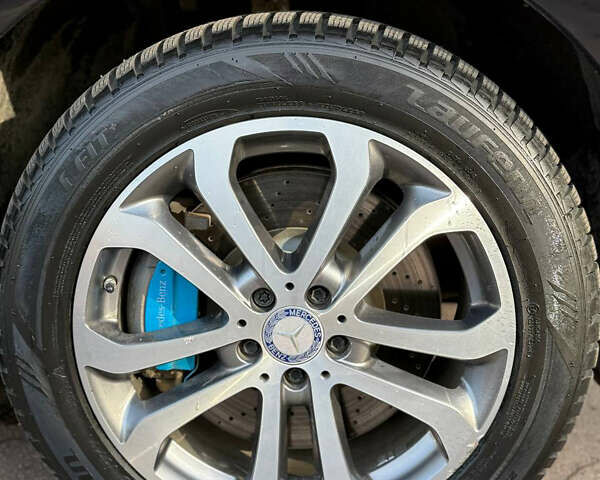 Чорний Мерседес ГЛЕ-Клас, об'ємом двигуна 3 л та пробігом 183 тис. км за 32000 $, фото 27 на Automoto.ua