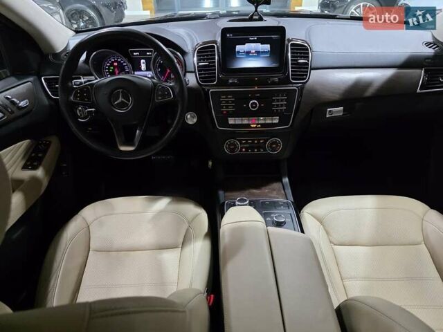 Черный Мерседес ГЛЕ-Класс, объемом двигателя 2.99 л и пробегом 118 тыс. км за 45500 $, фото 44 на Automoto.ua