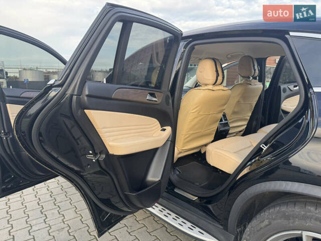 Черный Мерседес ГЛЕ-Класс, объемом двигателя 3 л и пробегом 118 тыс. км за 45000 $, фото 19 на Automoto.ua