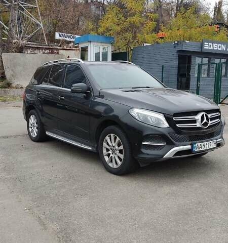 Черный Мерседес ГЛЕ-Класс, объемом двигателя 2.14 л и пробегом 292 тыс. км за 24610 $, фото 1 на Automoto.ua