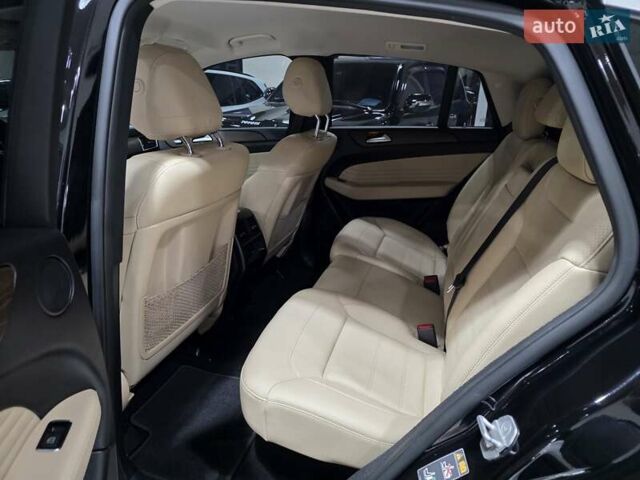 Черный Мерседес ГЛЕ-Класс, объемом двигателя 2.99 л и пробегом 118 тыс. км за 45500 $, фото 41 на Automoto.ua