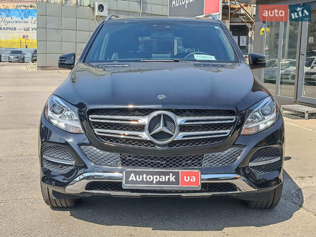 Черный Мерседес ГЛЕ-Класс, объемом двигателя 3.5 л и пробегом 98 тыс. км за 28990 $, фото 1 на Automoto.ua