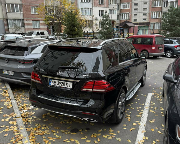 Черный Мерседес ГЛЕ-Класс, объемом двигателя 2.99 л и пробегом 170 тыс. км за 45000 $, фото 2 на Automoto.ua