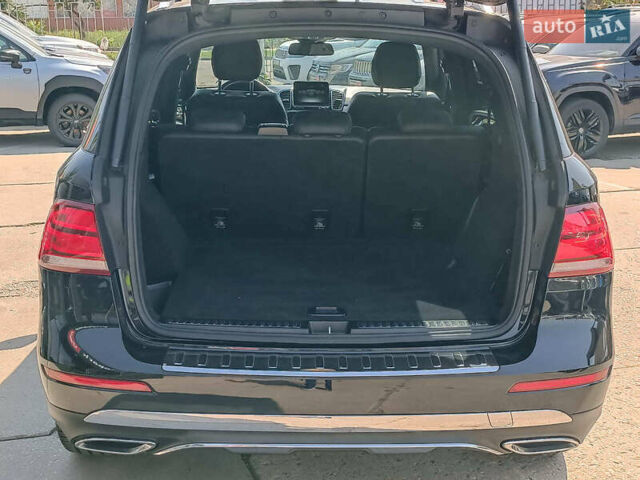 Черный Мерседес ГЛЕ-Класс, объемом двигателя 3.5 л и пробегом 98 тыс. км за 28990 $, фото 10 на Automoto.ua