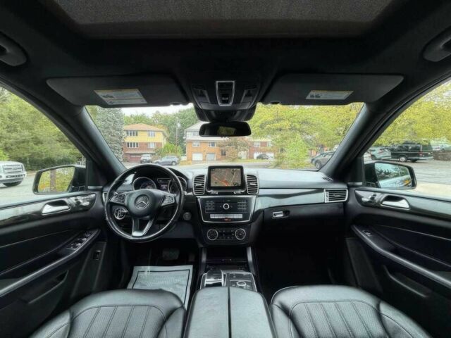 Мерседес ГЛЕ-Клас 2017 у Хмельницькому на Automoto.ua Чорний Мерседес ГЛЕ-Клас, об'ємом двигуна 3.5 л та пробігом 64 тис. км за 28500 $, фото 9 на Automoto.ua