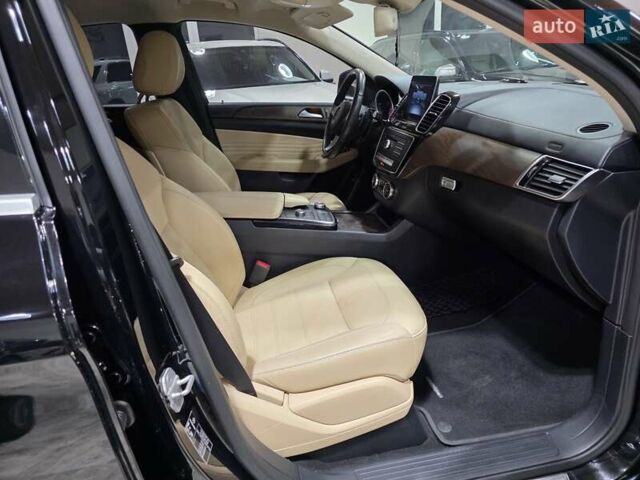 Черный Мерседес ГЛЕ-Класс, объемом двигателя 2.99 л и пробегом 118 тыс. км за 45500 $, фото 47 на Automoto.ua