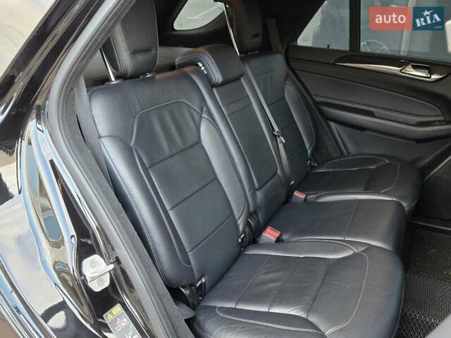 Чорний Мерседес ГЛЕ-Клас, об'ємом двигуна 3 л та пробігом 125 тис. км за 30200 $, фото 18 на Automoto.ua