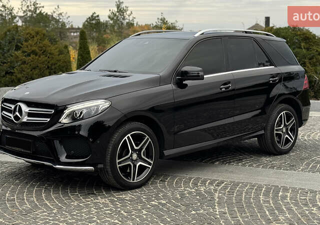 Мерседес ГЛЕ-Класс 2017 в Днепре (Днепропетровске) на Automoto.ua Черный Мерседес ГЛЕ-Класс, объемом двигателя 2.14 л и пробегом 137 тыс. км за 33500 $, фото 23 на Automoto.ua