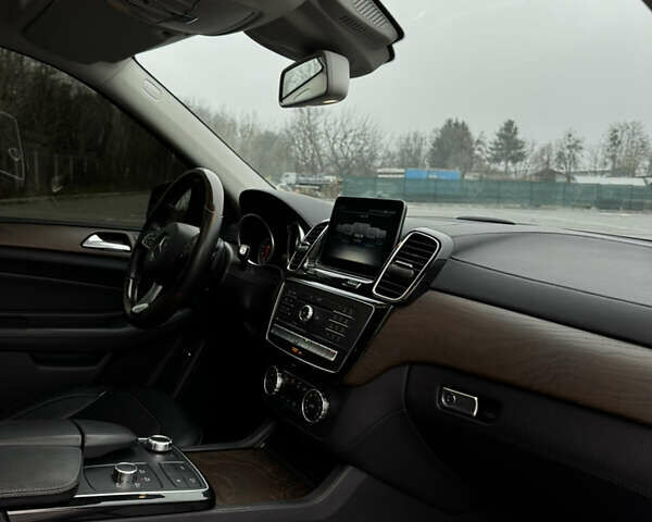 Чорний Мерседес ГЛЕ-Клас, об'ємом двигуна 2.99 л та пробігом 99 тис. км за 45000 $, фото 26 на Automoto.ua