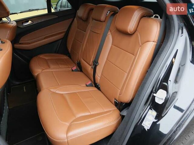 Черный Мерседес ГЛЕ-Класс, объемом двигателя 3 л и пробегом 194 тыс. км за 34500 $, фото 9 на Automoto.ua