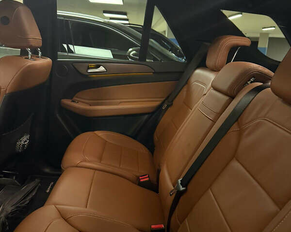 Черный Мерседес ГЛЕ-Класс, объемом двигателя 3 л и пробегом 70 тыс. км за 38500 $, фото 15 на Automoto.ua