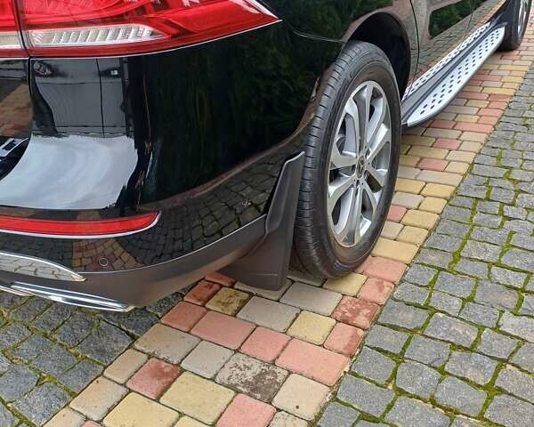 Мерседес ГЛЕ-Класс 2017 в Сарнах на Automoto.ua Черный Мерседес ГЛЕ-Класс, объемом двигателя 2.99 л и пробегом 69 тыс. км за 46500 $, фото 13 на Automoto.ua
