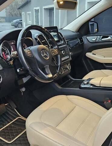 Черный Мерседес ГЛЕ-Класс, объемом двигателя 2.99 л и пробегом 68 тыс. км за 52000 $, фото 10 на Automoto.ua