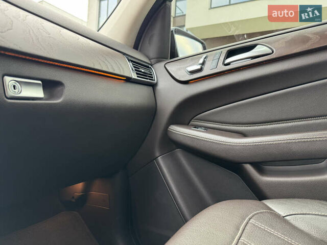 Черный Мерседес ГЛЕ-Класс, объемом двигателя 2.2 л и пробегом 158 тыс. км за 30500 $, фото 28 на Automoto.ua