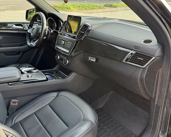 Черный Мерседес ГЛЕ-Класс, объемом двигателя 3 л и пробегом 120 тыс. км за 34900 $, фото 14 на Automoto.ua