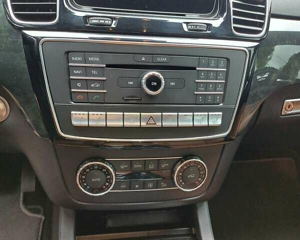 Мерседес ГЛЕ-Класс 2017 в Сарнах на Automoto.ua Черный Мерседес ГЛЕ-Класс, объемом двигателя 2.99 л и пробегом 69 тыс. км за 46500 $, фото 15 на Automoto.ua