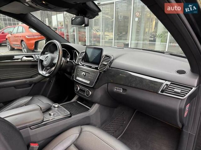Черный Мерседес ГЛЕ-Класс, объемом двигателя 3 л и пробегом 99 тыс. км за 34900 $, фото 18 на Automoto.ua
