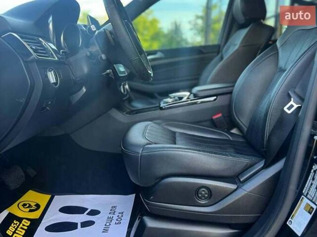 Черный Мерседес ГЛЕ-Класс, объемом двигателя 3.5 л и пробегом 105 тыс. км за 31500 $, фото 11 на Automoto.ua