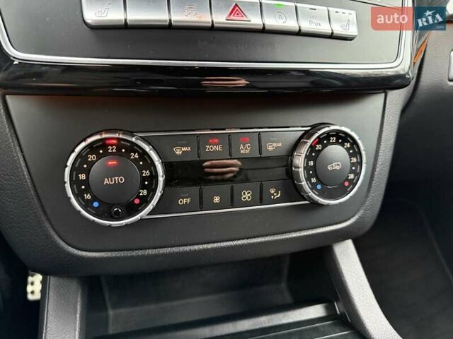 Черный Мерседес ГЛЕ-Класс, объемом двигателя 3 л и пробегом 99 тыс. км за 34900 $, фото 31 на Automoto.ua