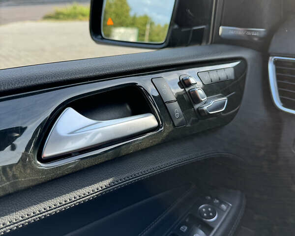 Черный Мерседес ГЛЕ-Класс, объемом двигателя 3 л и пробегом 120 тыс. км за 34900 $, фото 15 на Automoto.ua