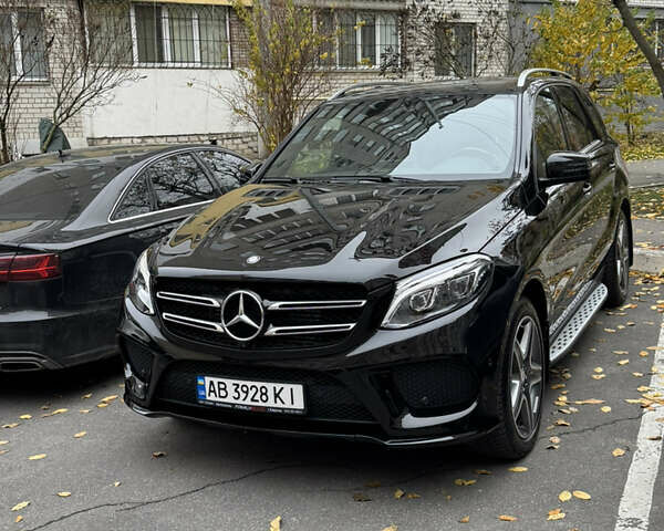 Черный Мерседес ГЛЕ-Класс, объемом двигателя 2.99 л и пробегом 170 тыс. км за 45000 $, фото 10 на Automoto.ua