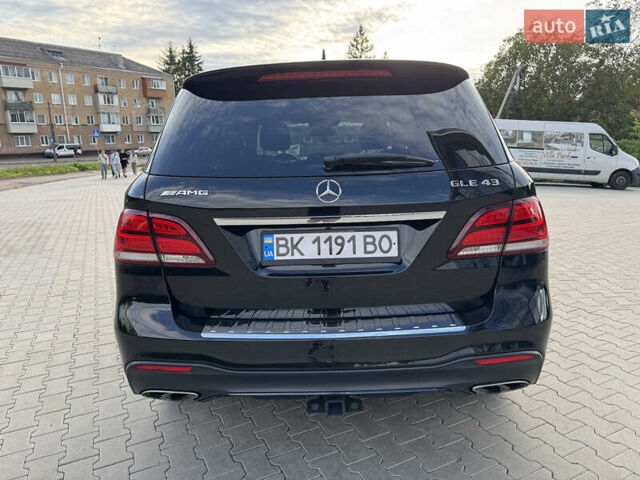 Черный Мерседес ГЛЕ-Класс, объемом двигателя 3 л и пробегом 120 тыс. км за 34900 $, фото 4 на Automoto.ua