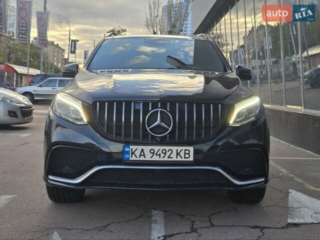 Мерседес ГЛЕ-Класс 2017 в Киеве на Automoto.ua Черный Мерседес ГЛЕ-Класс, объемом двигателя 3 л и пробегом 125 тыс. км за 33500 $, фото 2 на Automoto.ua