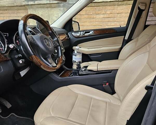 Черный Мерседес ГЛЕ-Класс, объемом двигателя 2.14 л и пробегом 160 тыс. км за 35000 $, фото 5 на Automoto.ua