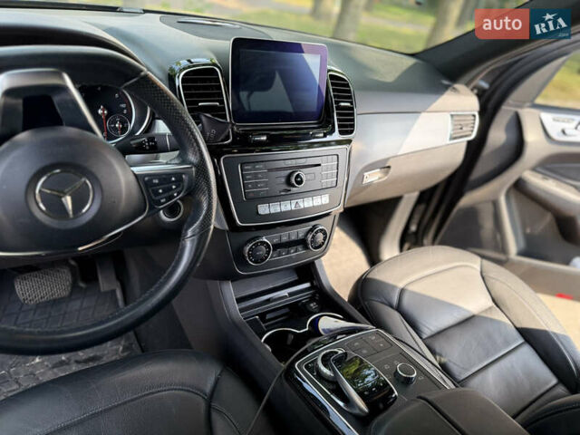 Черный Мерседес ГЛЕ-Класс, объемом двигателя 2.99 л и пробегом 92 тыс. км за 38000 $, фото 17 на Automoto.ua