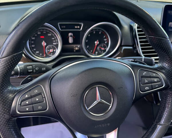 Чорний Мерседес ГЛЕ-Клас, об'ємом двигуна 0 л та пробігом 127 тис. км за 28000 $, фото 8 на Automoto.ua