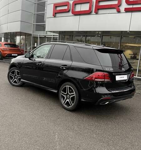 Черный Мерседес ГЛЕ-Класс, объемом двигателя 3 л и пробегом 99 тыс. км за 34900 $, фото 9 на Automoto.ua