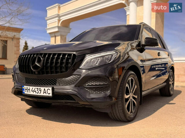 Черный Мерседес ГЛЕ-Класс, объемом двигателя 2.14 л и пробегом 195 тыс. км за 32500 $, фото 3 на Automoto.ua