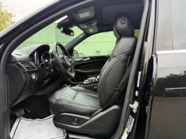 Мерседес ГЛЕ-Клас 2017 у Хмельницькому на Automoto.ua Чорний Мерседес ГЛЕ-Клас, об'ємом двигуна 3.5 л та пробігом 64 тис. км за 28500 $, фото 8 на Automoto.ua